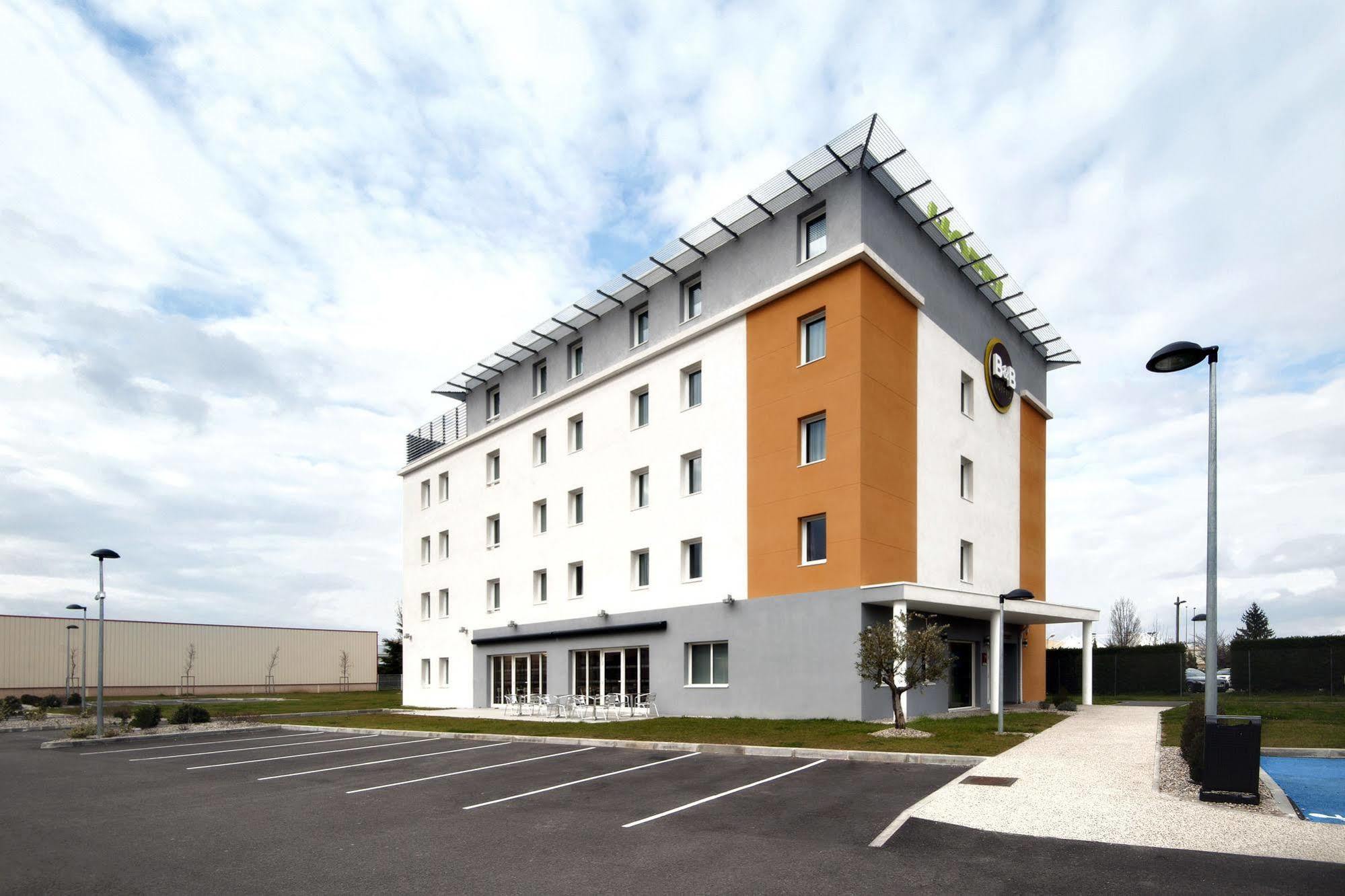 B&B Hotel Lyon Eurexpo Chassieu Eksteriør bilde